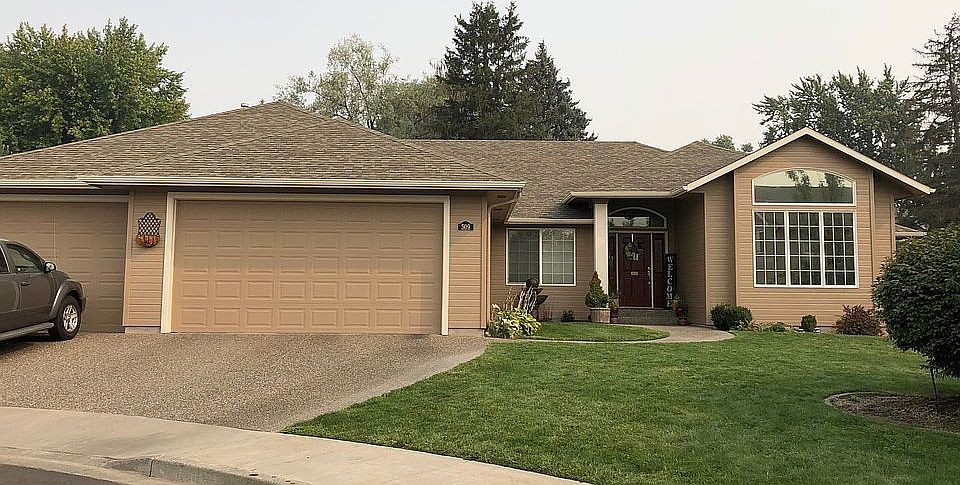 1st image of 509 SE Mockingbird Dr