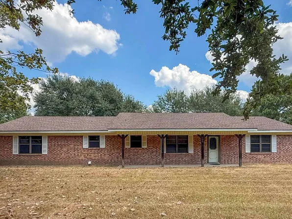 130 County Road 233, Carthage, TX 75633