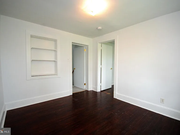 12108 Auburn Rd — Photo 26