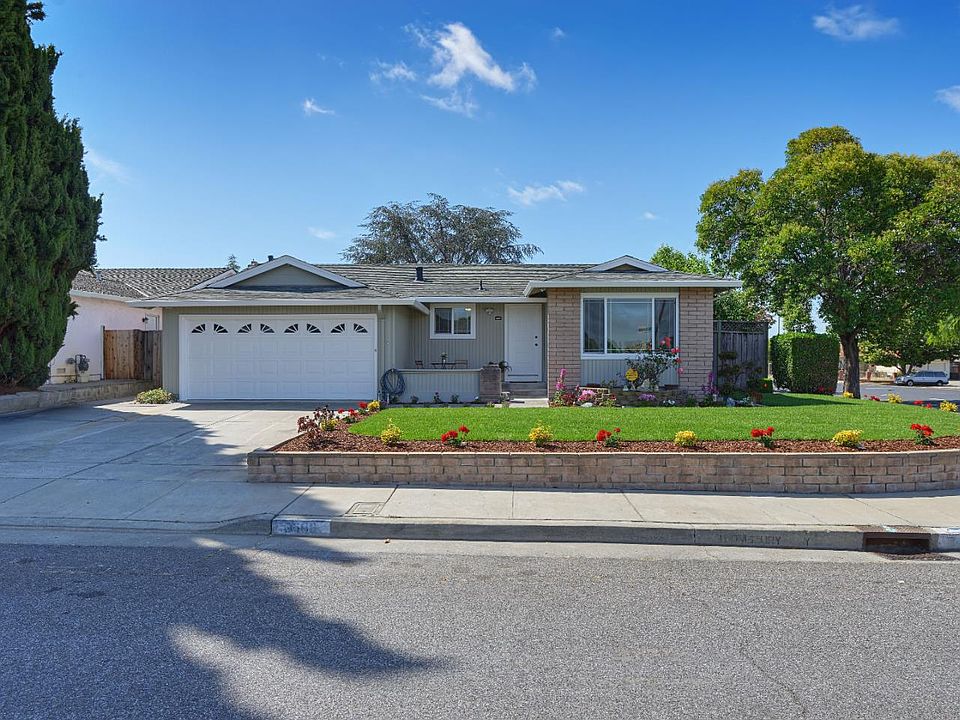 1st image of 3608 Bloomsbury Way