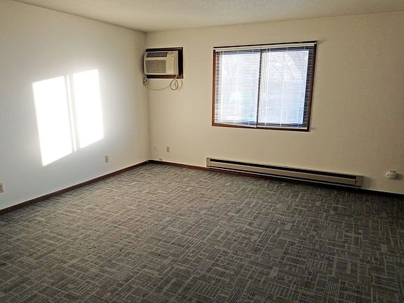 2nd image of 808 Kane St #806