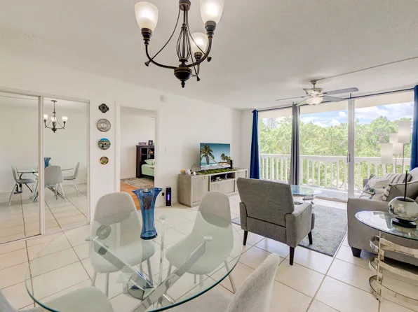 7081 Environ Boulevard #343, Lauderhill, FL 33319