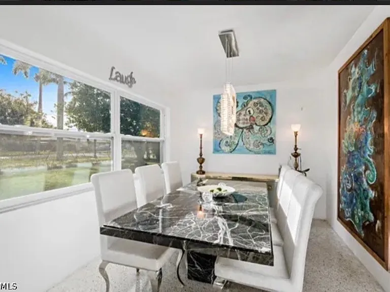 2710 McGregor Blvd — Photo 21