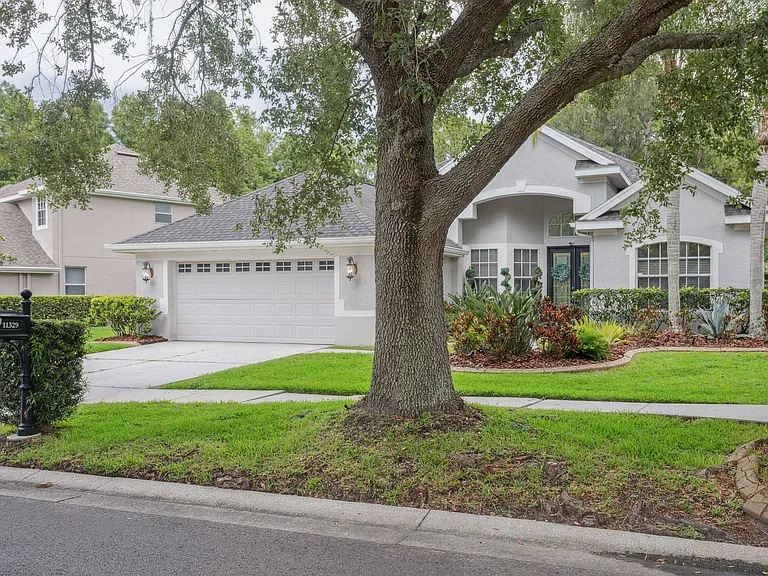 11329 Minaret Dr — Photo 23