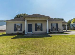 112 Squirrel Run, Youngsville, LA 70592