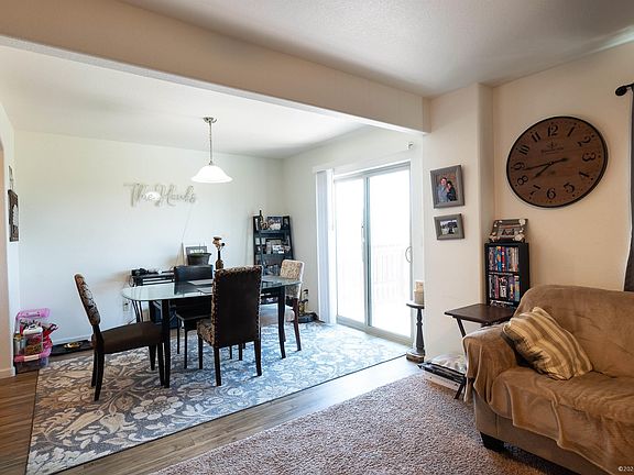 2nd image of 4116 Plateau Ct