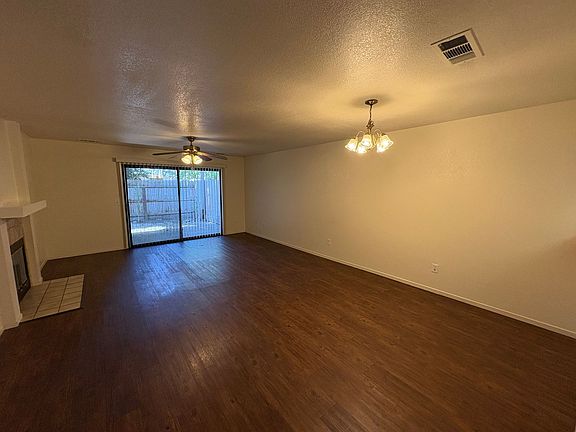 4th image of 4731 W School Ave
