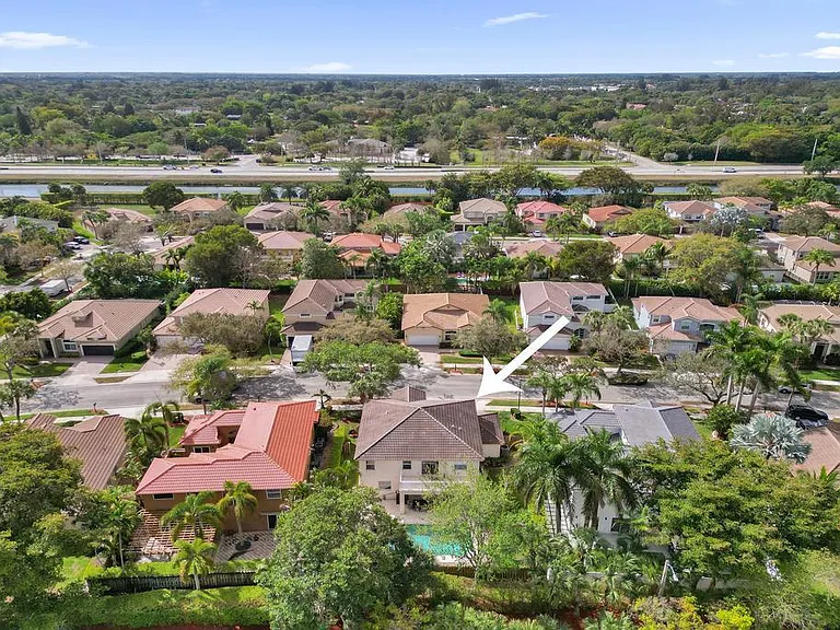 16405 Diamond Head Dr — Photo 3
