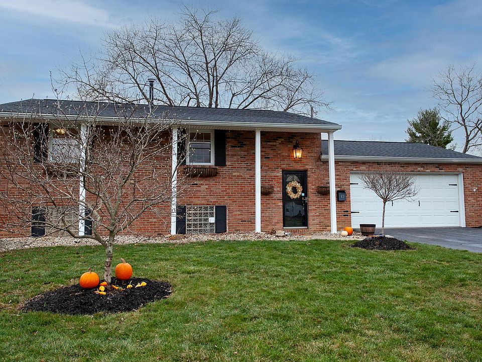 1st image of 63 Murnane St