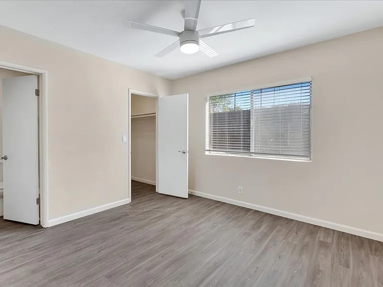 Brookside Apartments — Photo 9
