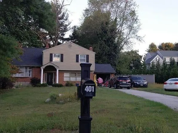 401 Hempstead Cir, Newtown Square, PA 19073