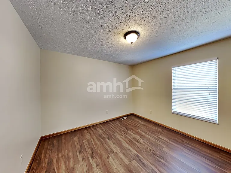 12098 Mallard Pond Dr — Photo 12