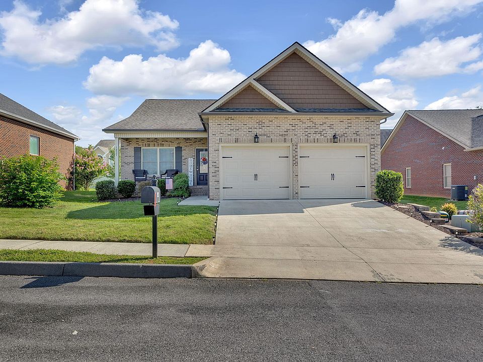 1st image of 1827 Top Sail Ct