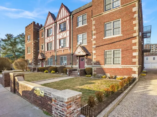 22 Spring St APT C8, Stamford, CT 06901