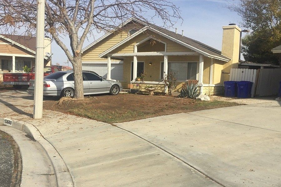 2nd image of 13680 Ruby Cir