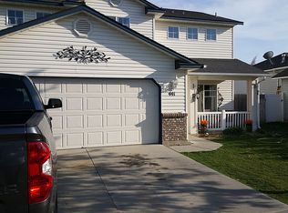 441 7th St, Middleton, ID 83644