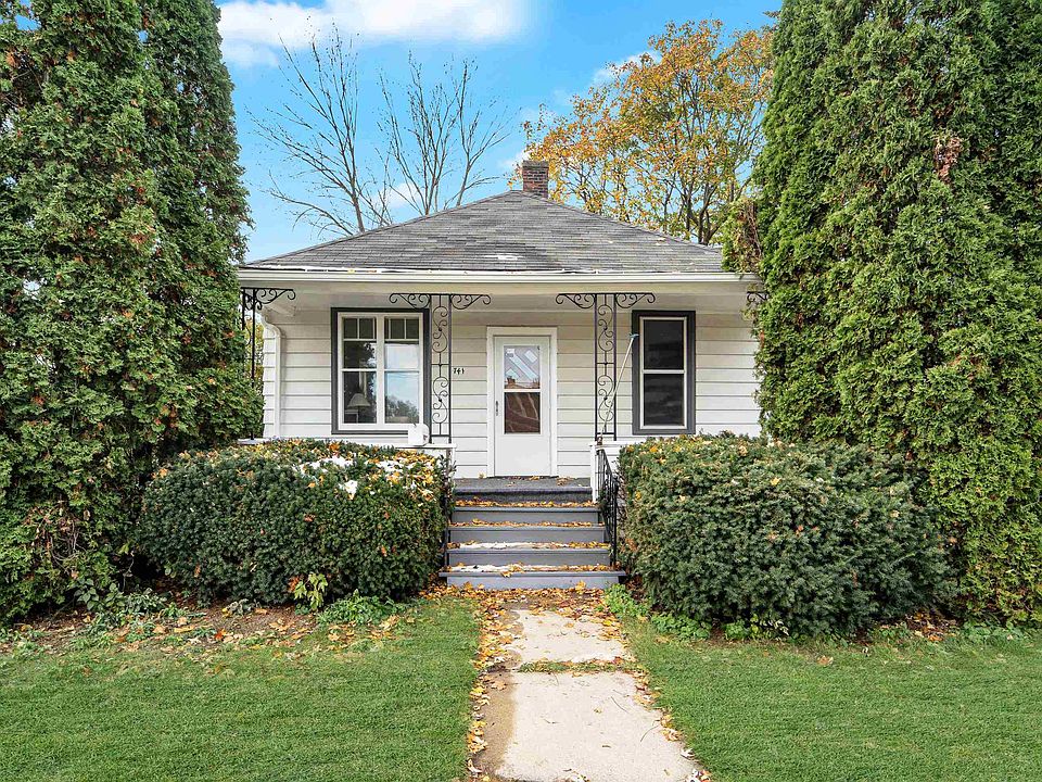 1st image of 741 Higgins Ave