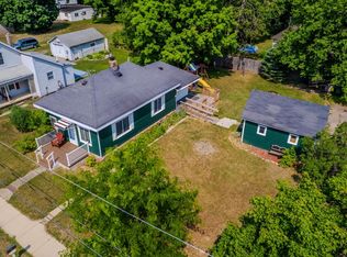 508 N Silverleaf St, Gladwin, MI 48624