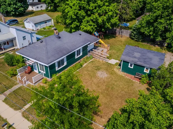 508 N Silverleaf St, Gladwin, MI 48624