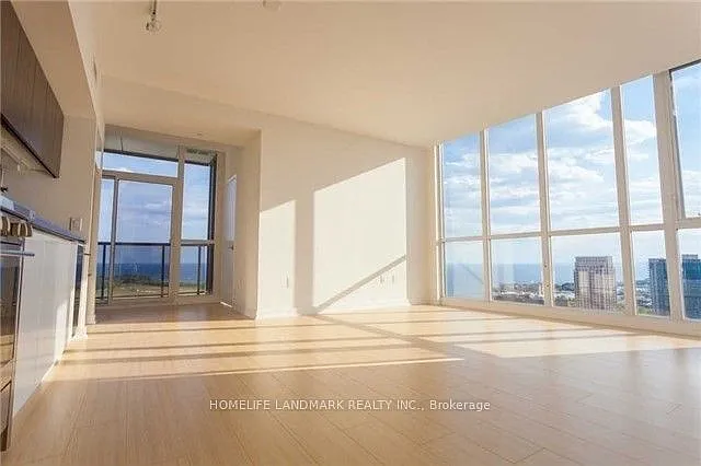 3 bed, $4,000 — Photo 2