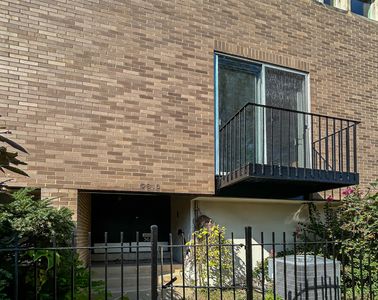 5616 S Harper Ave, Chicago, IL, 60637