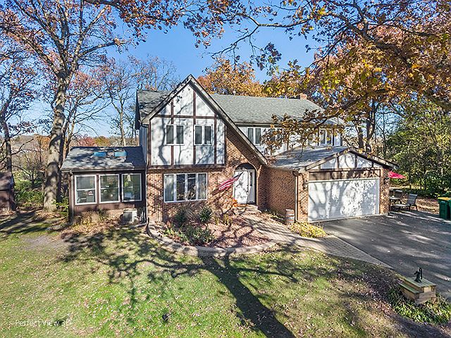 1st image of 28W550 Pamela Ct
