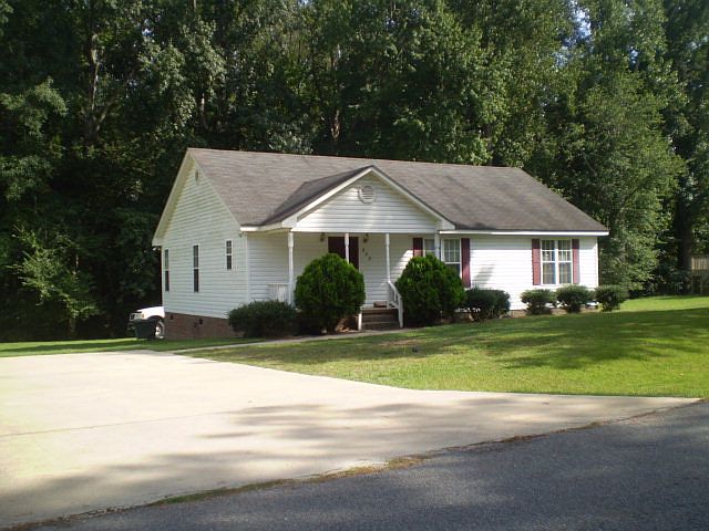 1st image of 222 Regency Dr