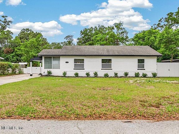 3rd image of 536 SAPELO Road