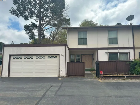 861 Parkside Dr, Richmond, CA 94803