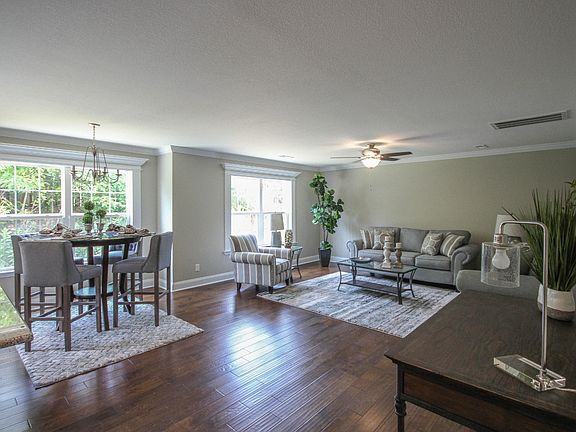 2nd image of 215 Covington Ln Lot 5R