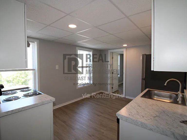 61 3rd St #201 — Photo 3