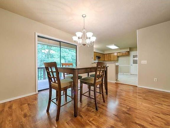 5th image of 10 Shepton Ln