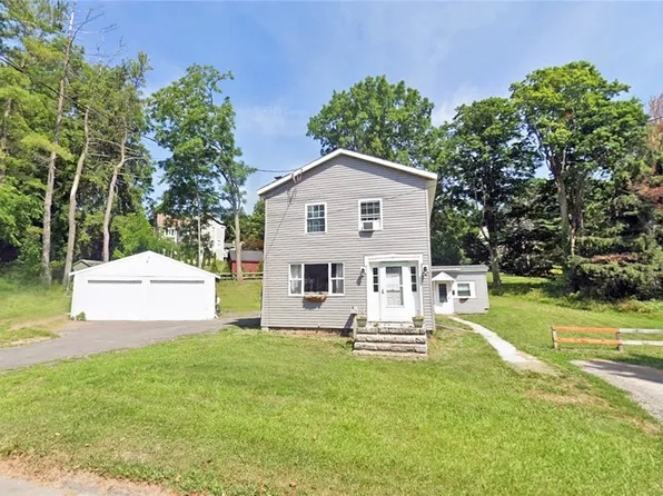 11 Corwin St, Cazenovia, NY 13035