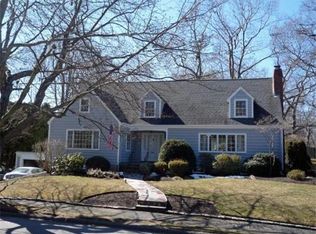 5 Winshaw Rd, Swampscott, MA 01907