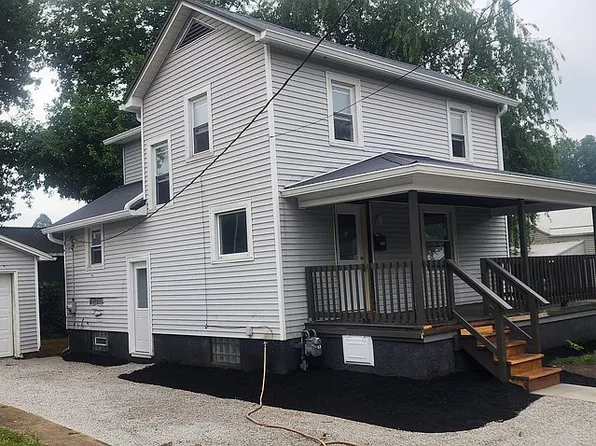 605 Chestnut St, Minerva, OH 44657