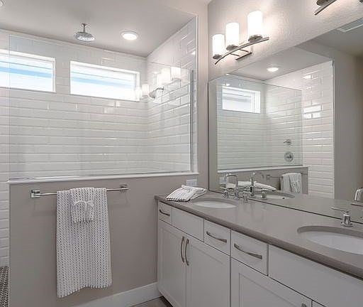 Owner s Bath
