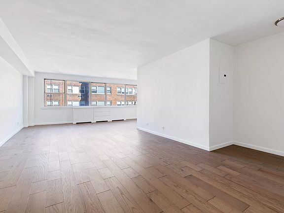 4th image of 233 E 69th St APT 15N