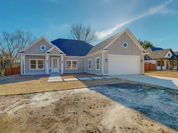 1403 Oneil St, Commerce, TX 75428