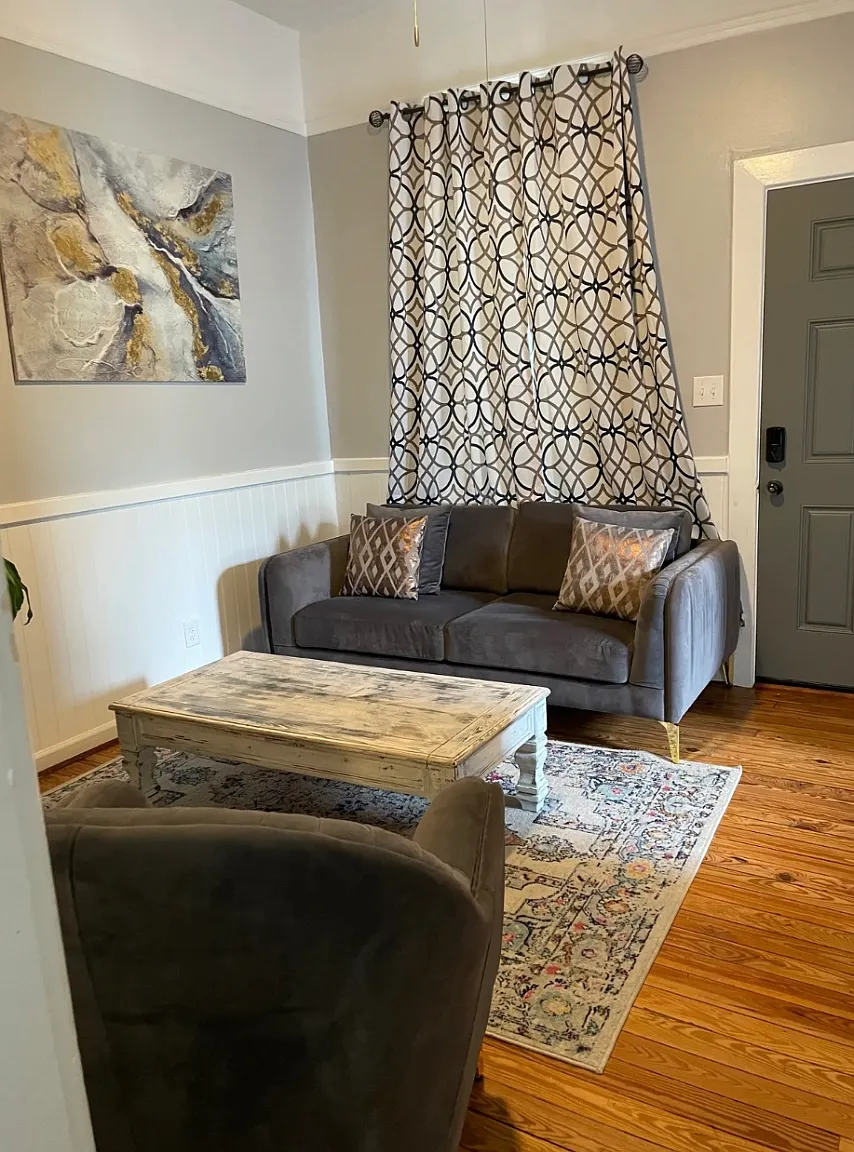 2 bed, 800 sqft, $1,500 — Photo 2