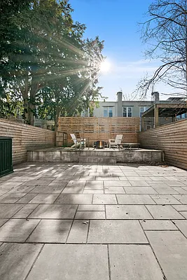 Sold by Compass | media 14