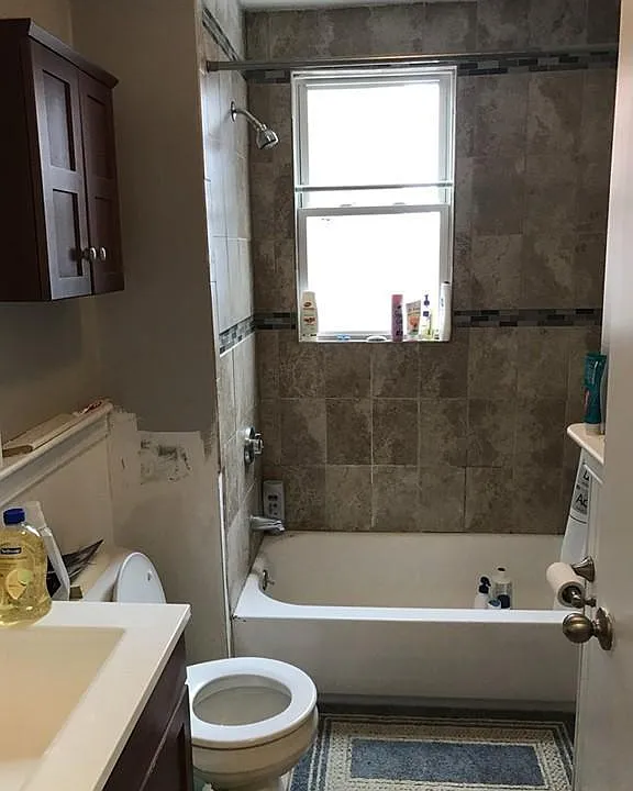 68 Sunset St #1