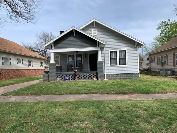 1716 Millington St, Winfield, KS 67156