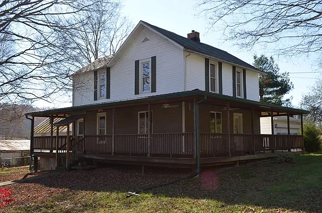Property photo 2