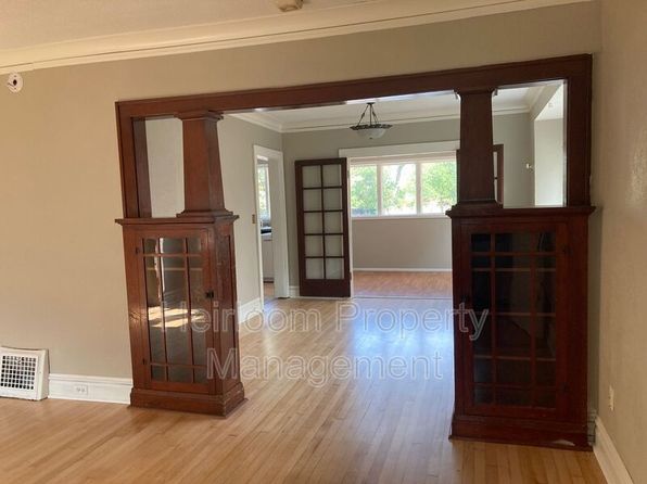 618 N 56th Ave W #1/2