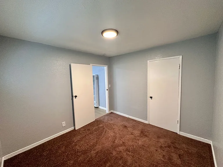 7828 International Blvd — Photo 17