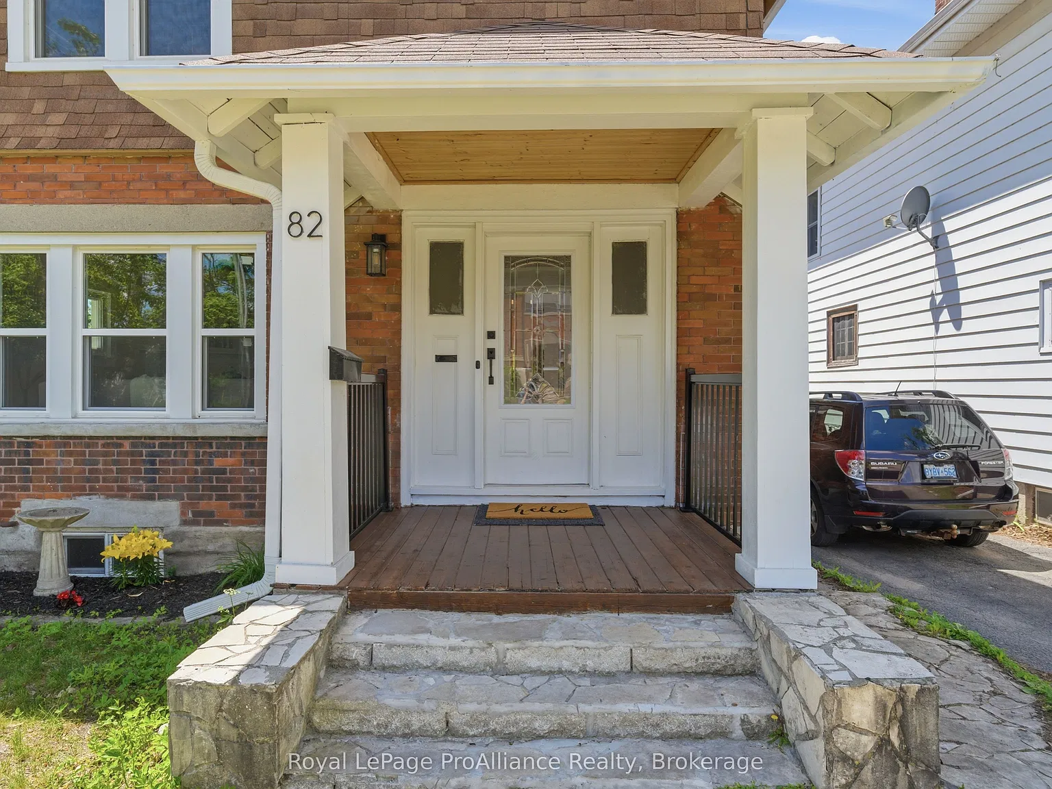 3 bed, $2,500 — Photo 2