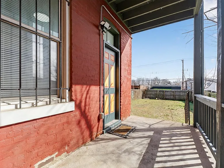 7206 Michigan Ave — Photo 16