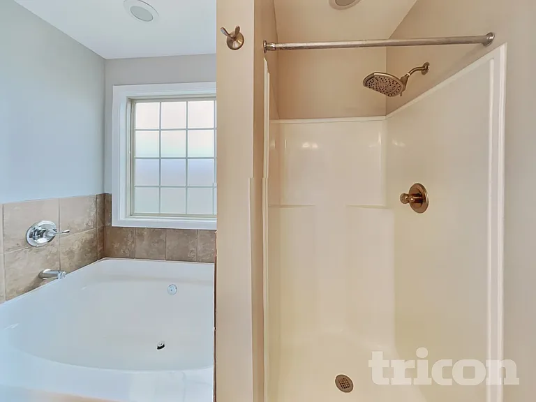 2314 Spike Ct — Photo 11