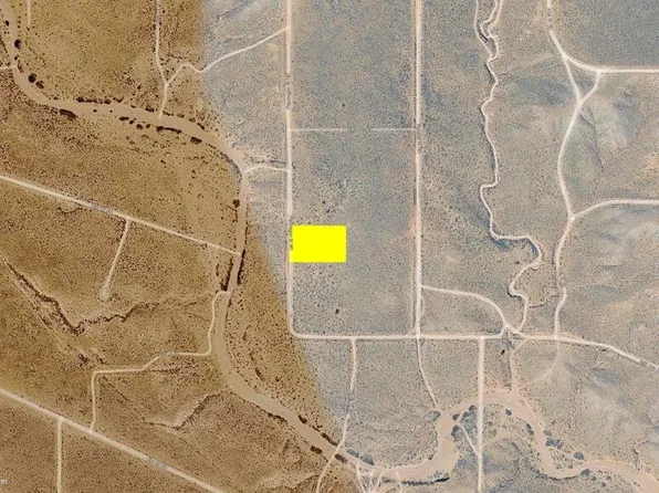 Pendragon U13 B30 L3 St NE, Rio Rancho, NM 87144
