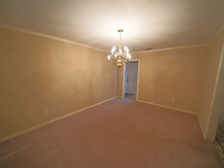 9802 La Rue St — Photo 12